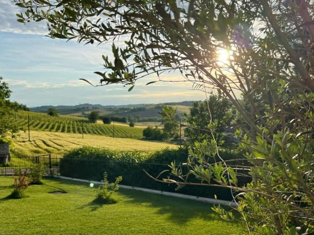 Ermitage La Suite-Hermitage Al Tramonto-Hermitage Tra Le Vigne Cioccaro Di Penango Esterno foto